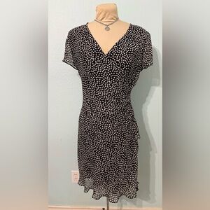J.B.S.Polka dots women’s dress, V neckline slip on dress size 16
